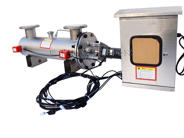 信諾環(huán)保專業(yè)生產(chǎn)  自清洗型紫外線消毒器 紫外線滅菌儀